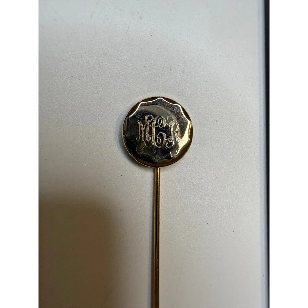 Gold Tone Monogram MGR Stick Pin Scalloped Round Lapel Hat Pin Accessory